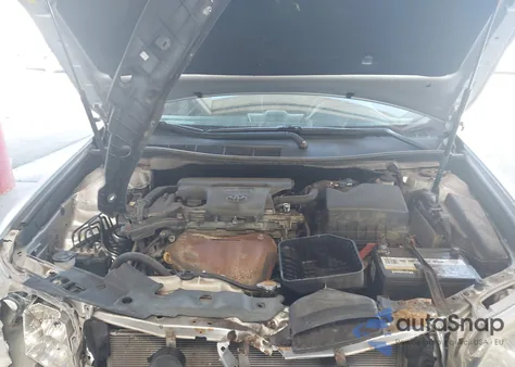 2012 Toyota Camry Le z USA, uszkodzony, nr VIN 4T1BF1FK3CU037686